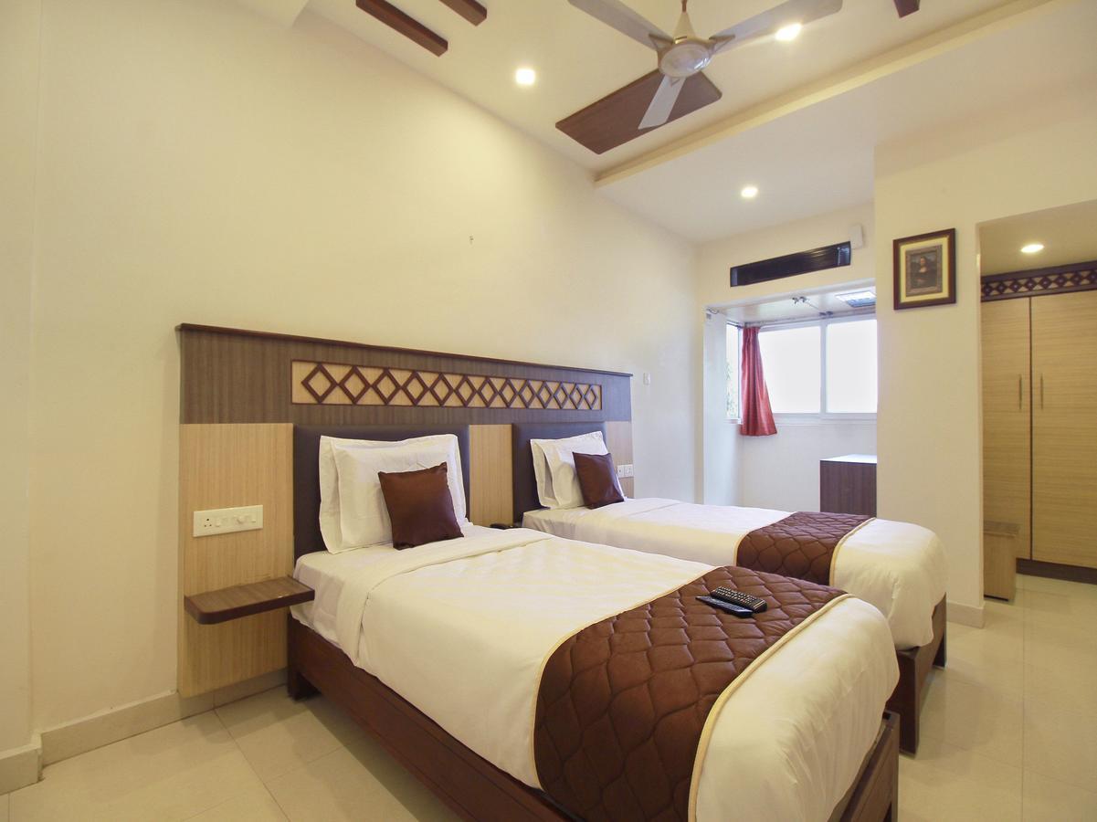 Oyo 11489 Pkn Classic Regency มทุราย ภายนอก รูปภาพ