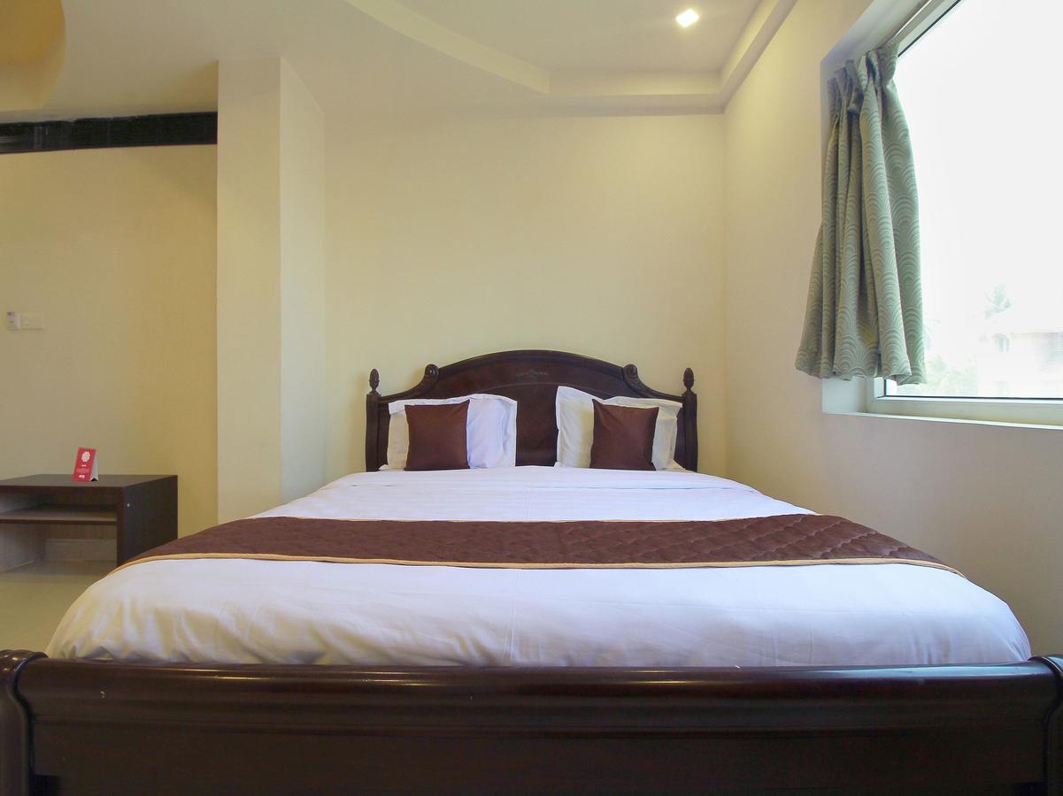Oyo 11489 Pkn Classic Regency มทุราย ภายนอก รูปภาพ