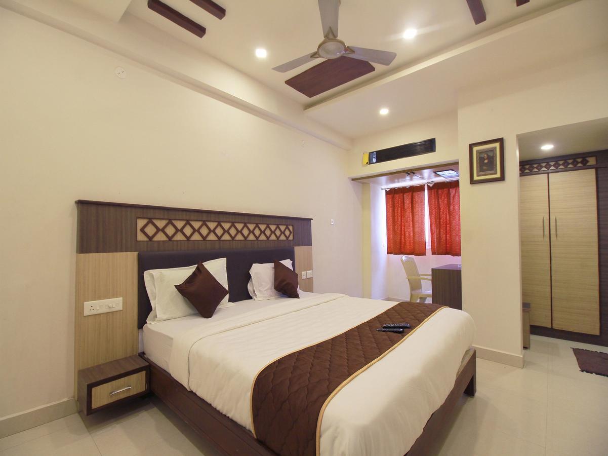 Oyo 11489 Pkn Classic Regency มทุราย ภายนอก รูปภาพ